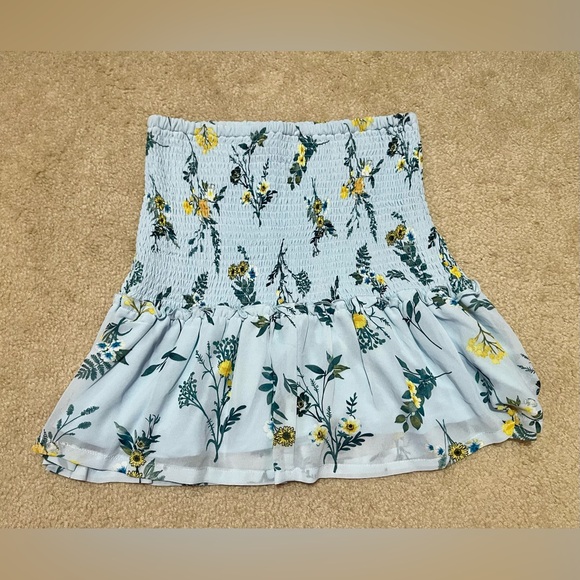 Large NWT Smocked Waist Skirt - Picture 1 of 7
